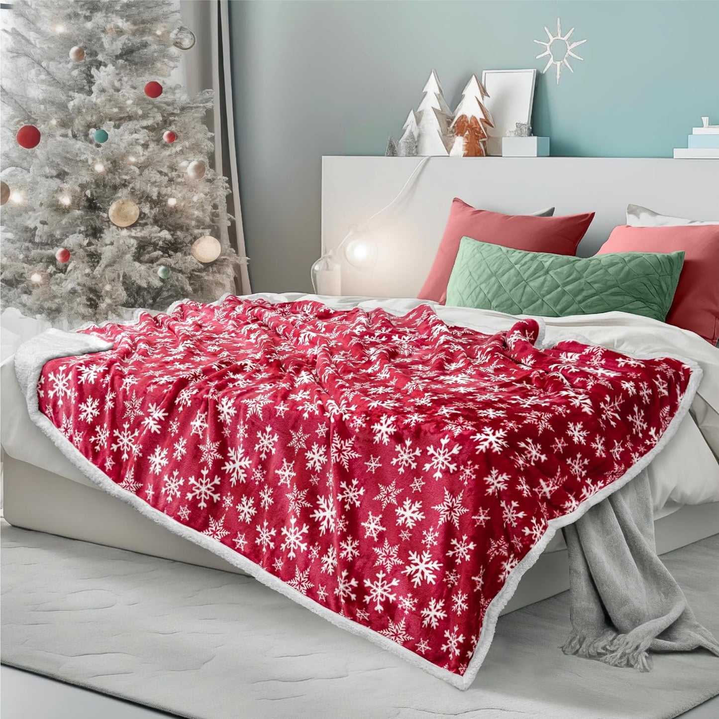 Premium Christmas Sherpa Throw Blanket | Red Snowflake Decoration, Fleece, Plush, Warm, Cozy Reversible Microfiber Holiday Blanket 50 X 60